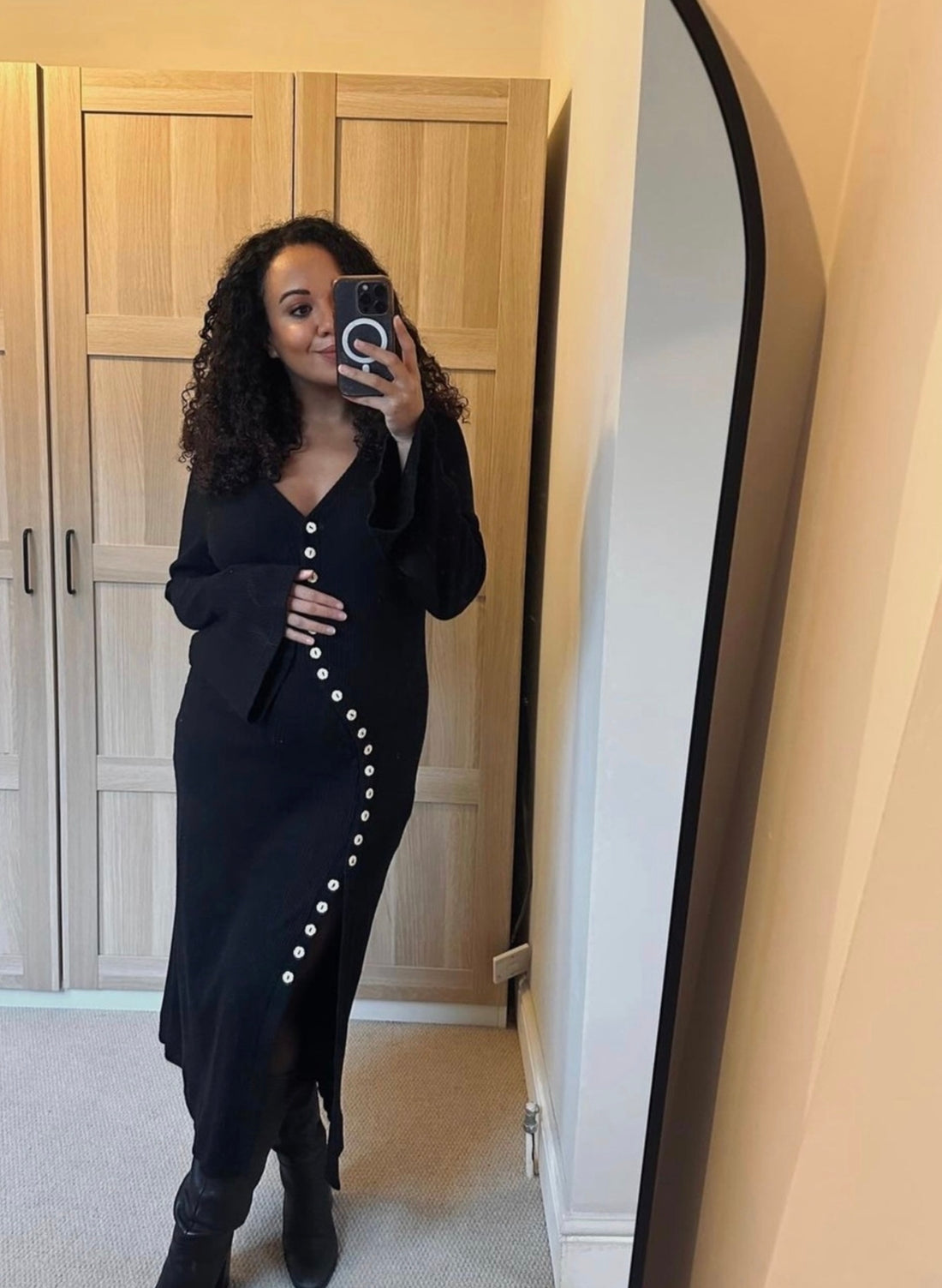 Bulan Bell Sleeve Rib Dress